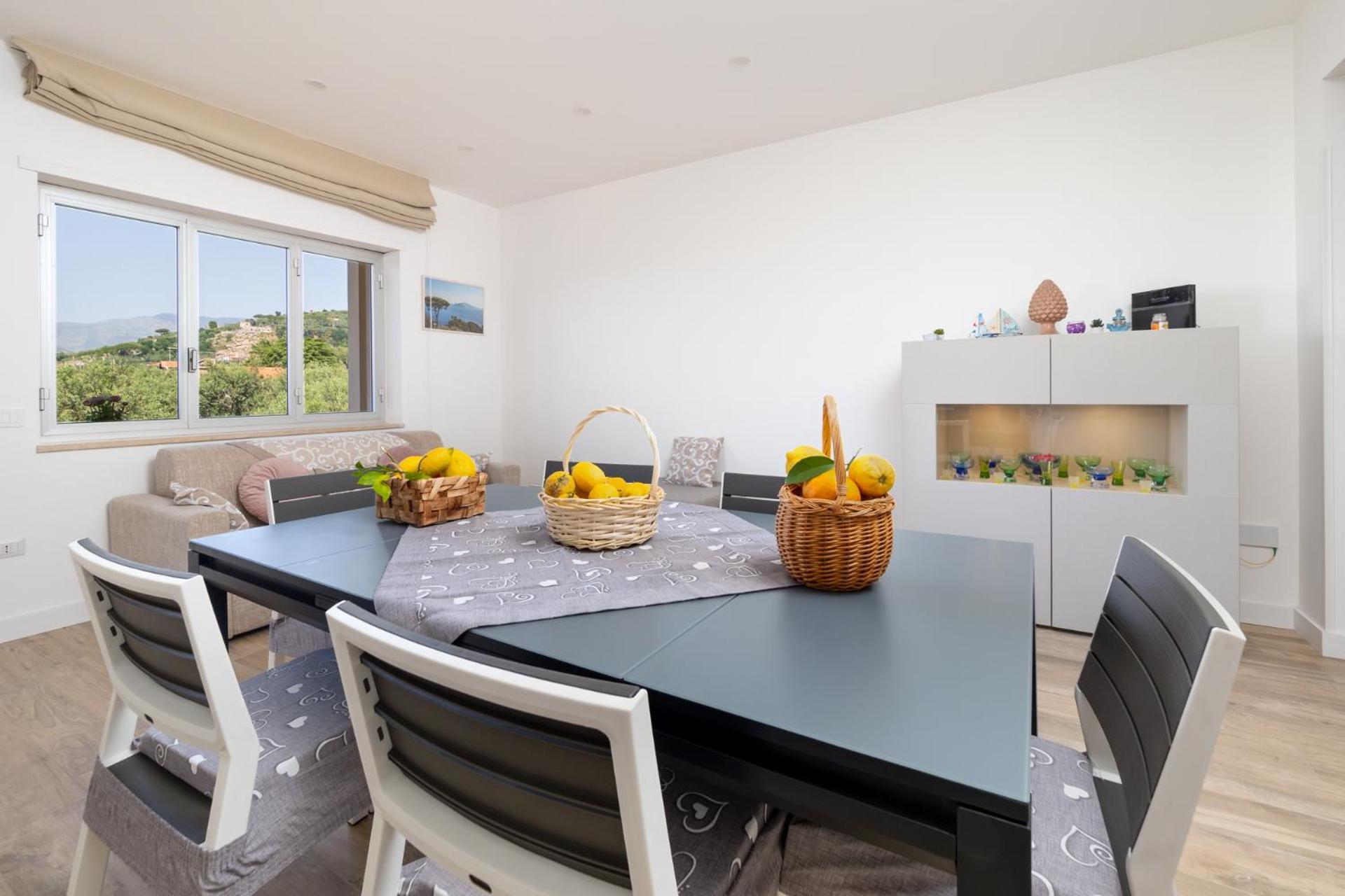 Nonno Angelo - 4 Bedrooms With Free Parking & Seaview Balcony Sorrento Luaran gambar