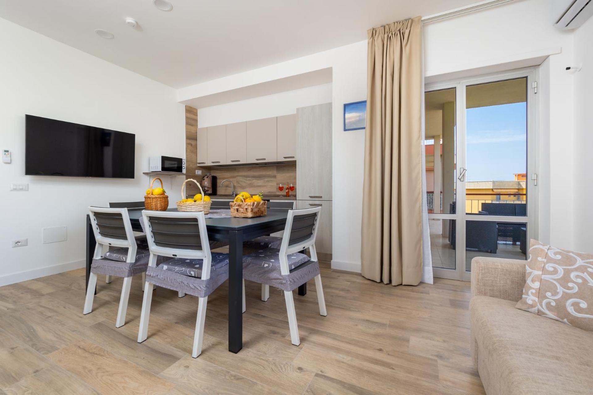 Nonno Angelo - 4 Bedrooms With Free Parking & Seaview Balcony Sorrento Luaran gambar
